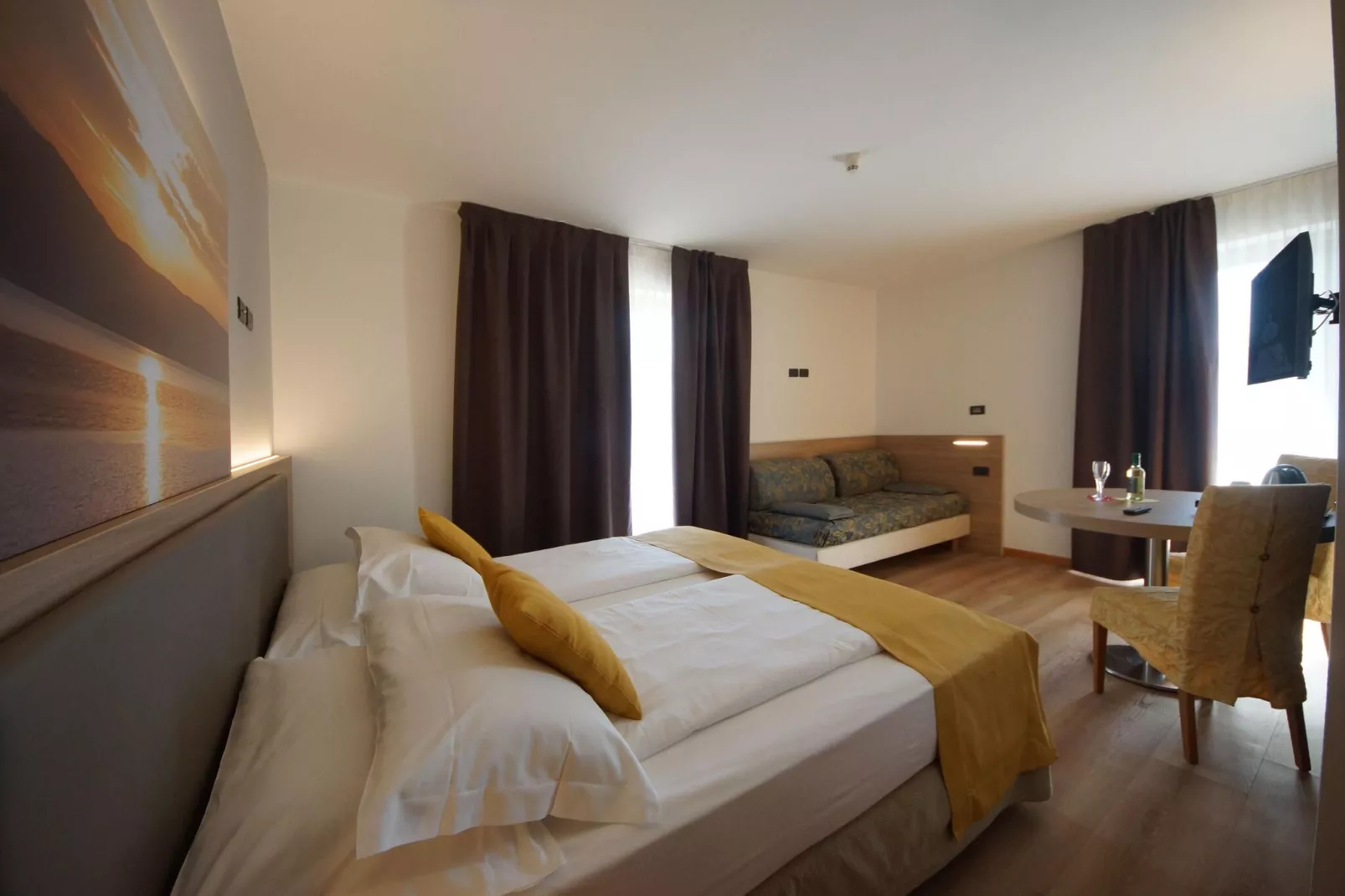 Residence Ambassador Suite, Riva del Garda-suite bilo-Slaapkamer