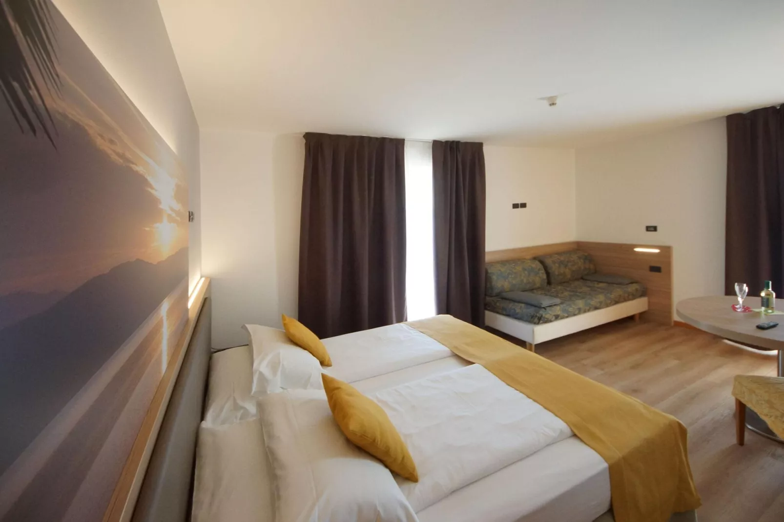Residence Ambassador Suite, Riva del Garda-mono 2-Slaapkamer