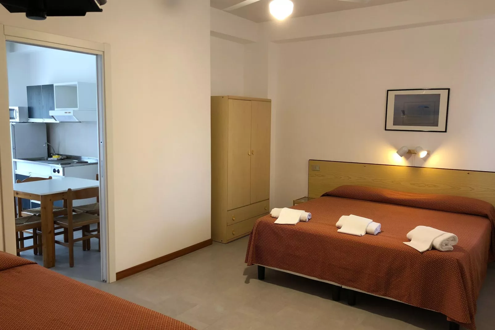 Residence Villa Giardini Giardini Naxos-Bilocale 3 pax con balcone o terrazza-Slaapkamer