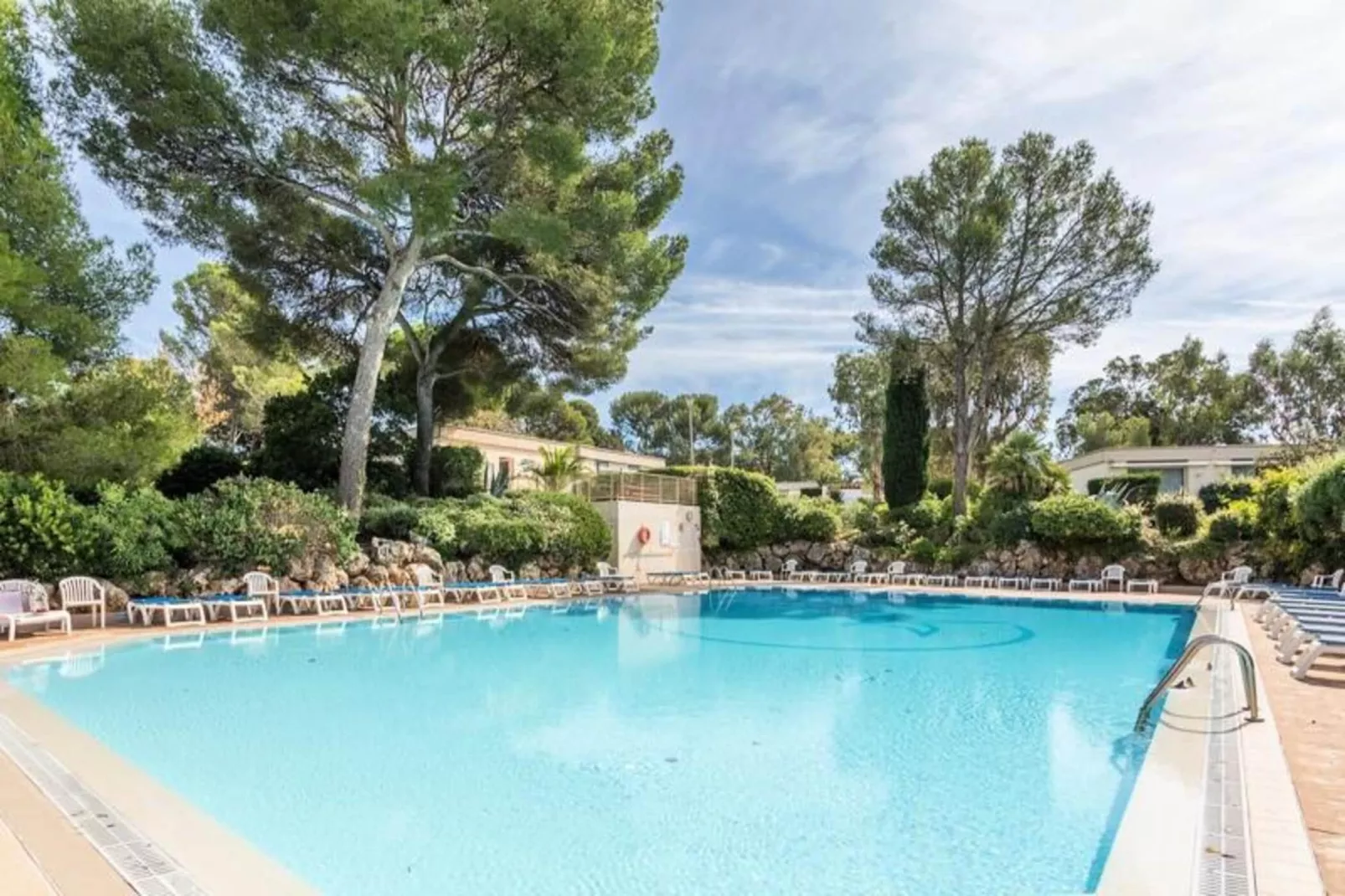 Résidence Pierre & Vacances La Corniche d'Or