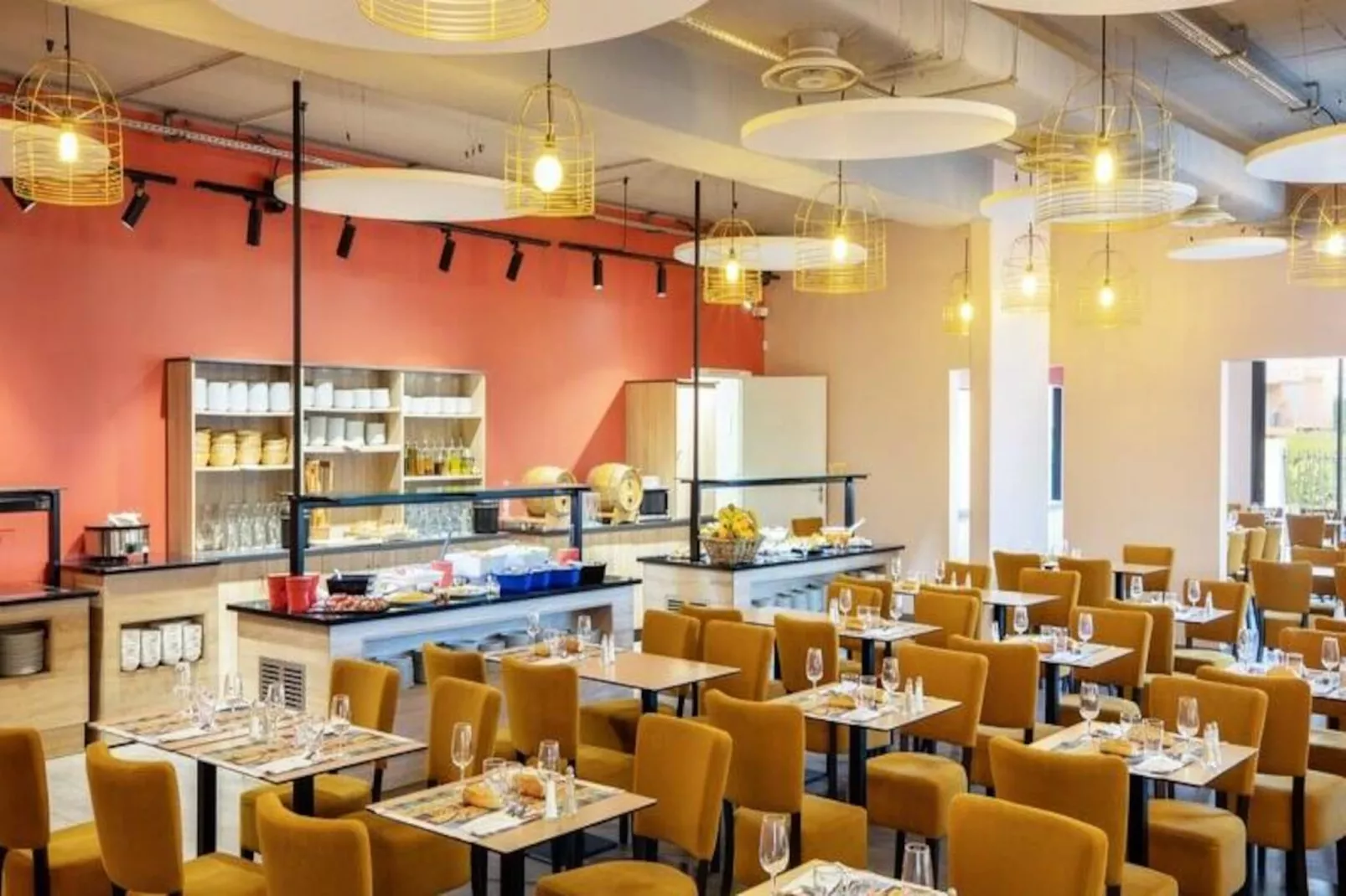 SOWELL Family Riviera****