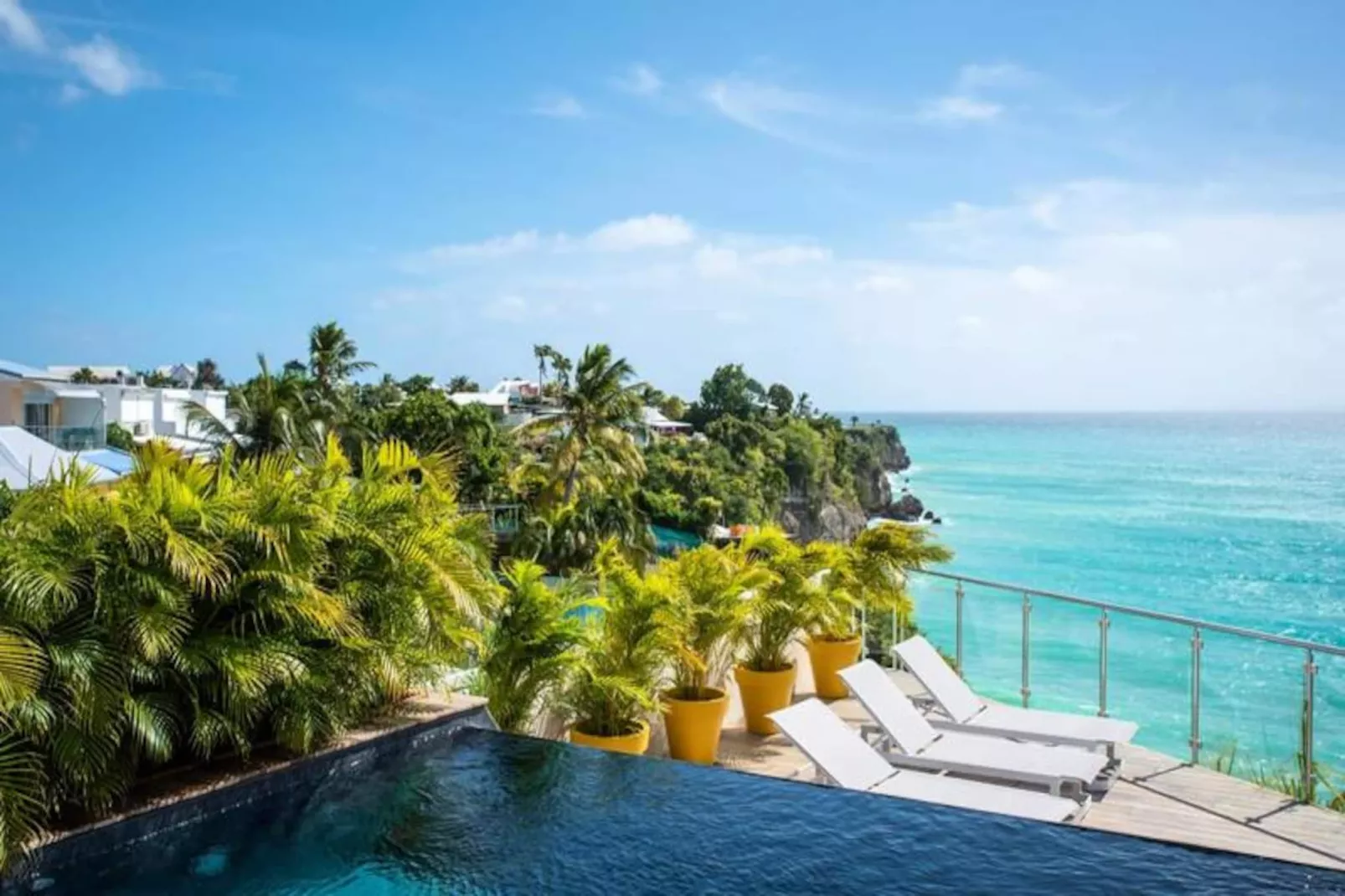 Villa Summer Forever