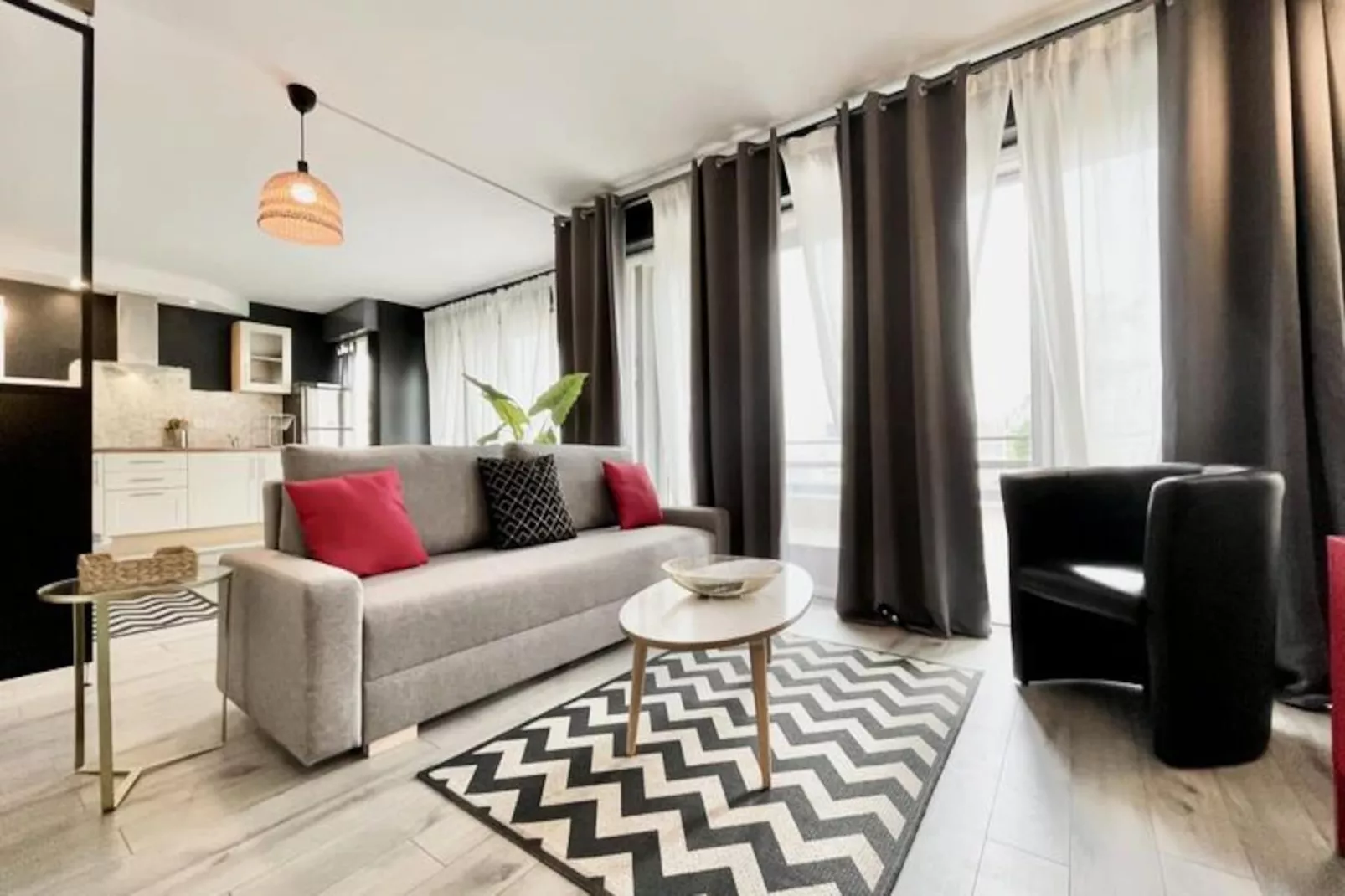 | Le Contemporain ⚙️| 6 Couchages | Wifi, Tram |