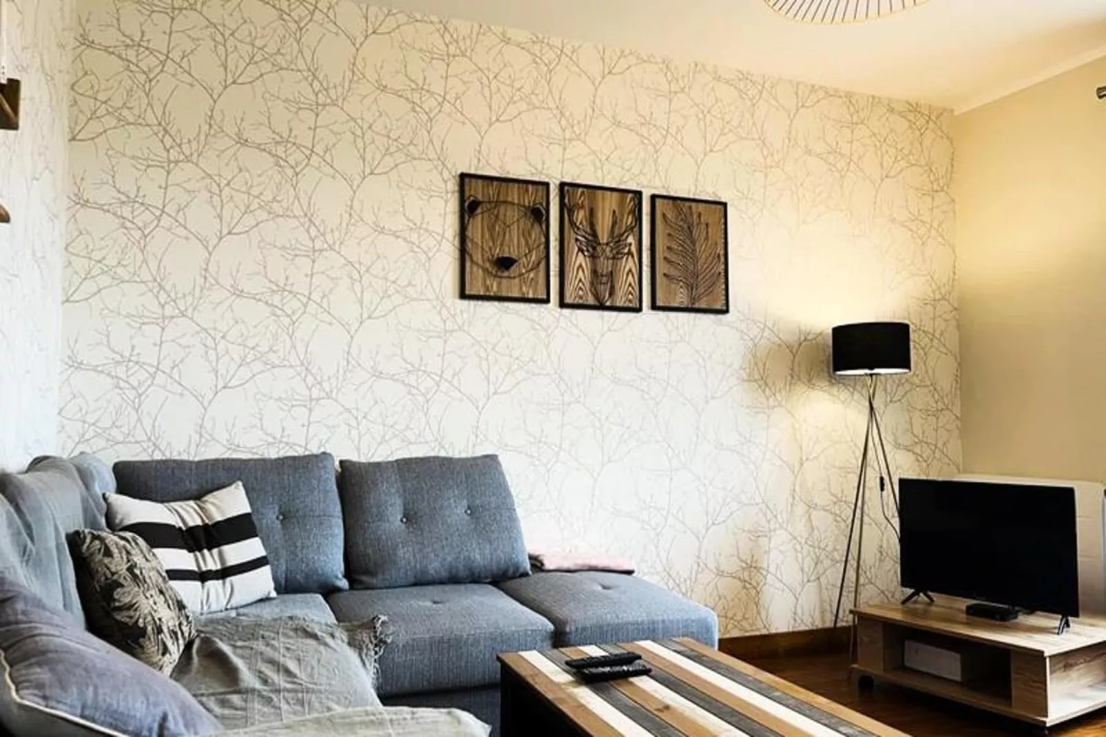 Le  Lumineux Et Confortable T4 Avec Vue🏔  - Alli&eacute;s