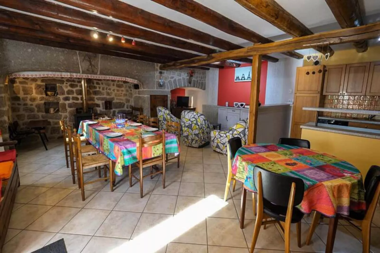 Gîte de France Gîtes de france 11 personnes au teil 3 épis