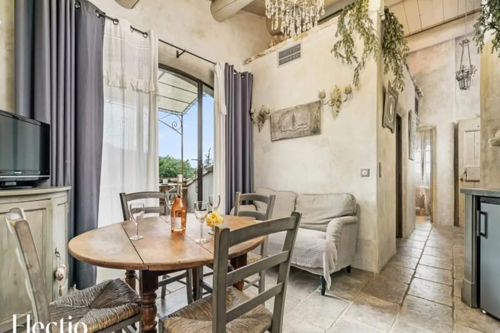 Loggia Du Vallon  I  R&eacute;sidence Les Petitons