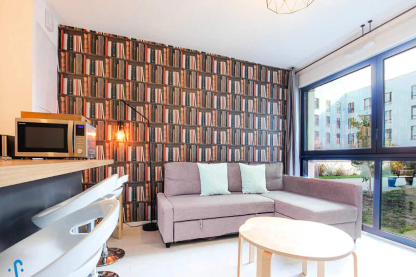 Appartement Charmant Et Moderne Pour 4 Avec Parking, Proche Cité Du Vin