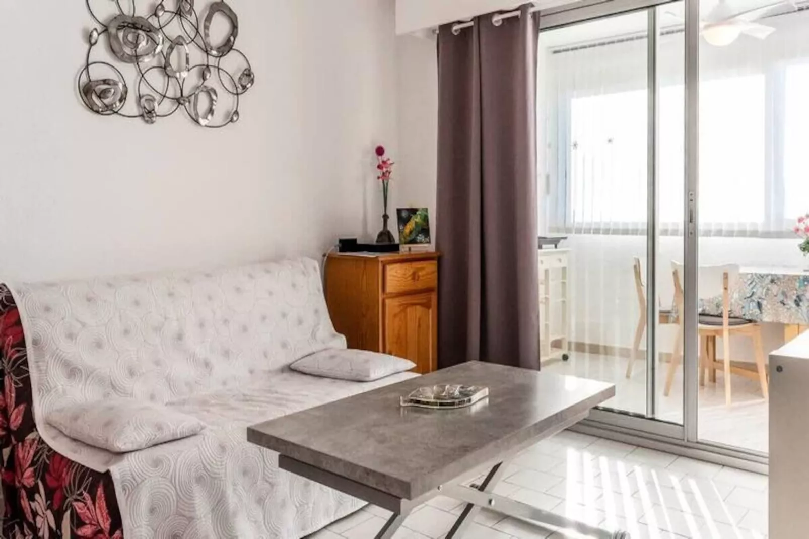 Proche Du Port Et De La Plage !