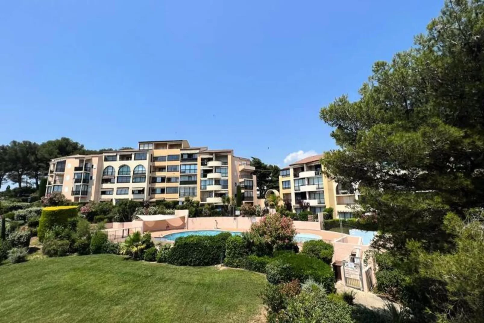 Résidence Jardins D Azur B