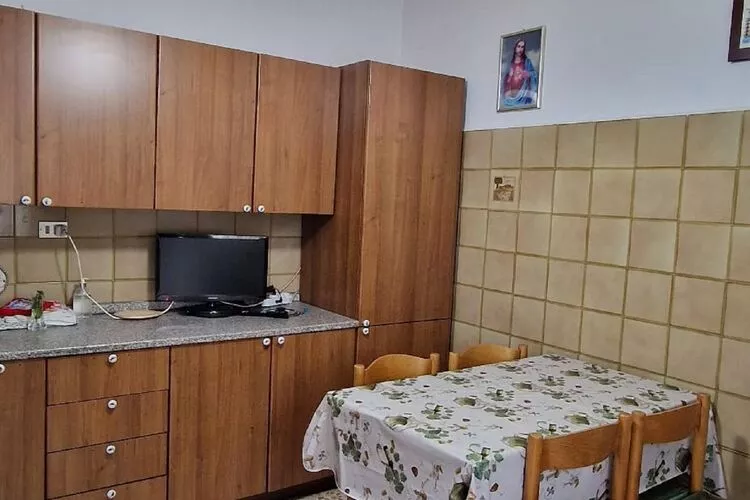 Appartamento a Tagliacozzo-Keuken