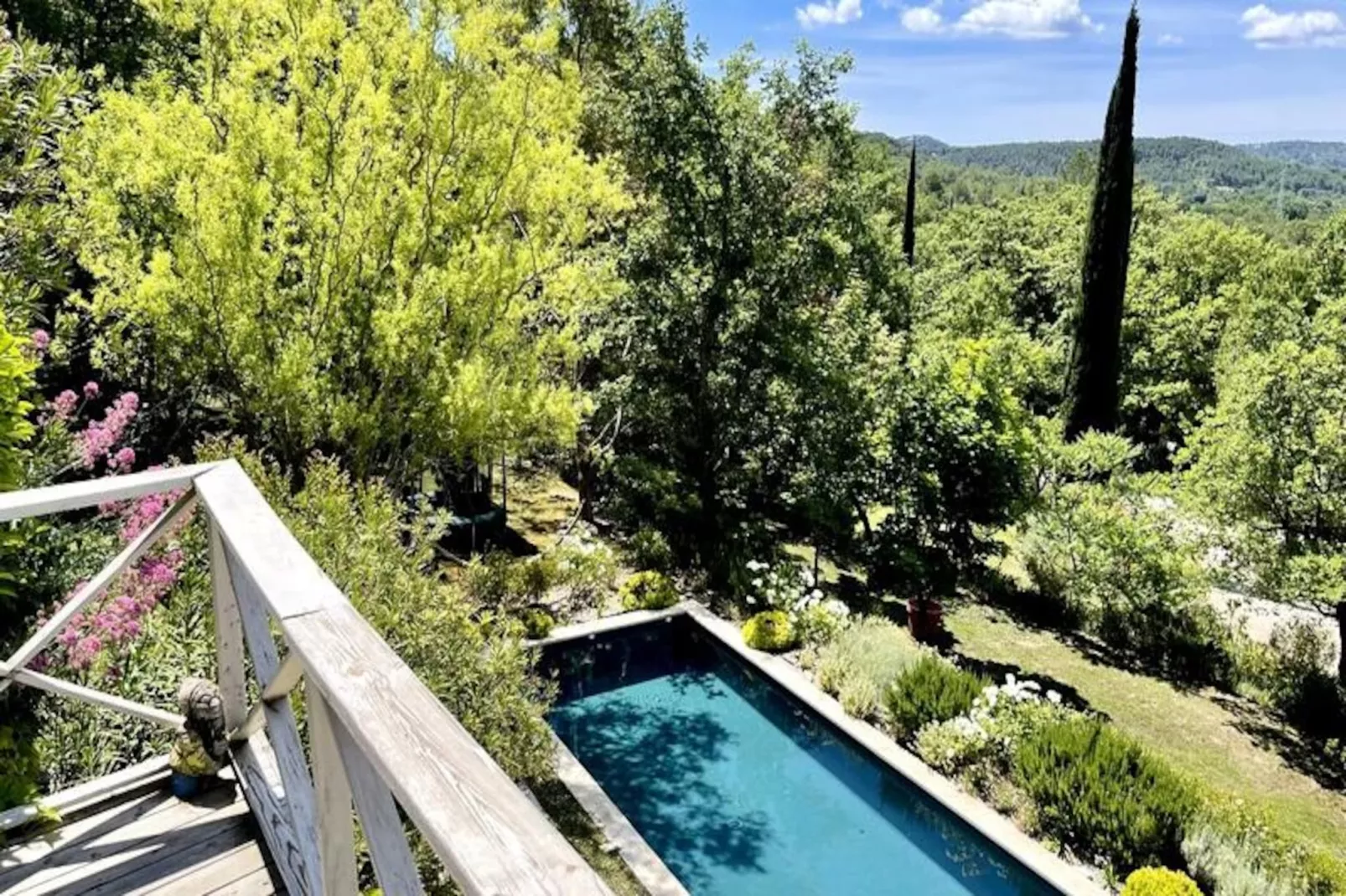 Superbe Villa Avec Vue, Entre Aix En Provence Et Luberon