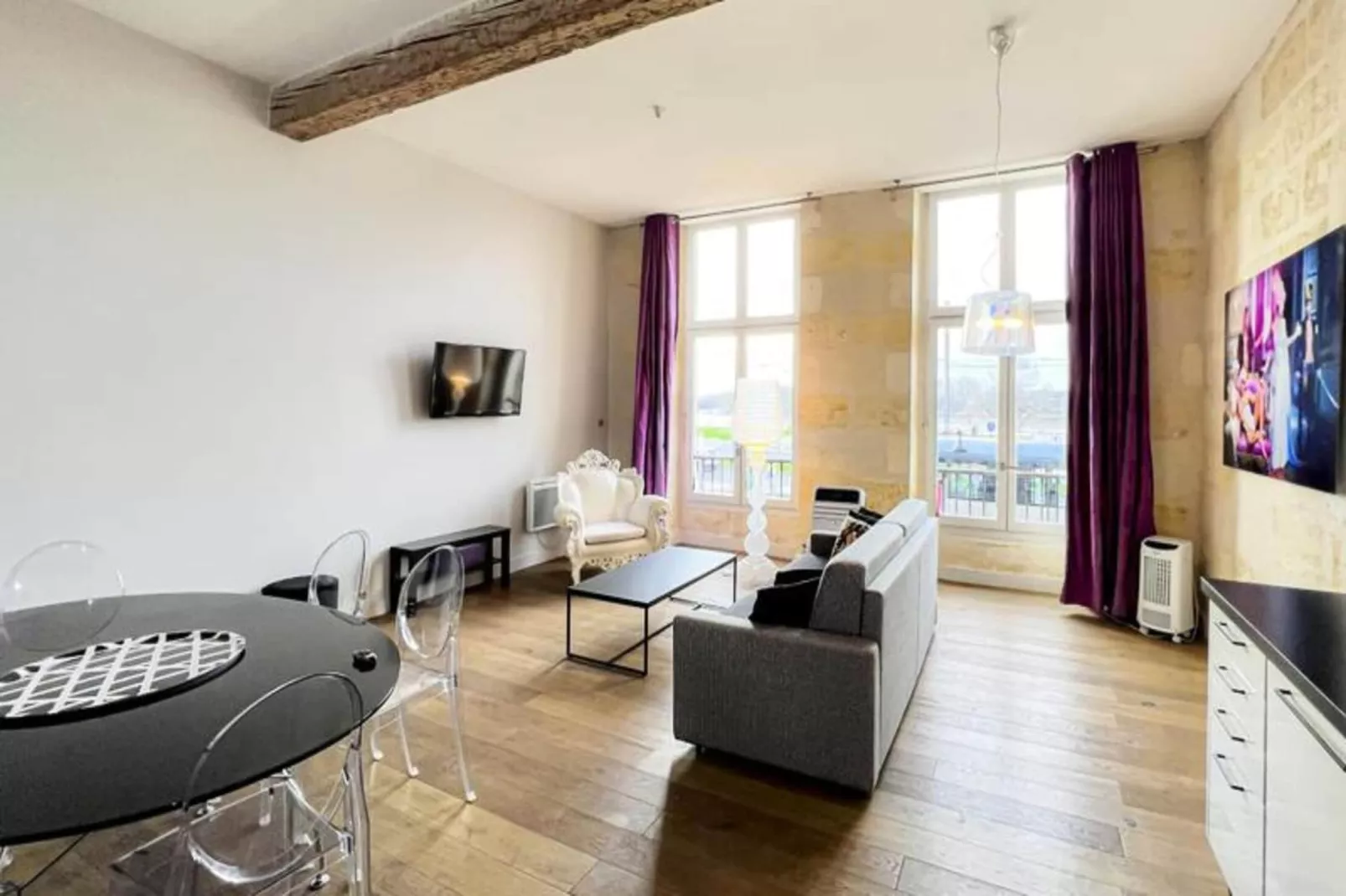 Superbe Appartement 2 Chambres Avec Vue Sur La Garonne