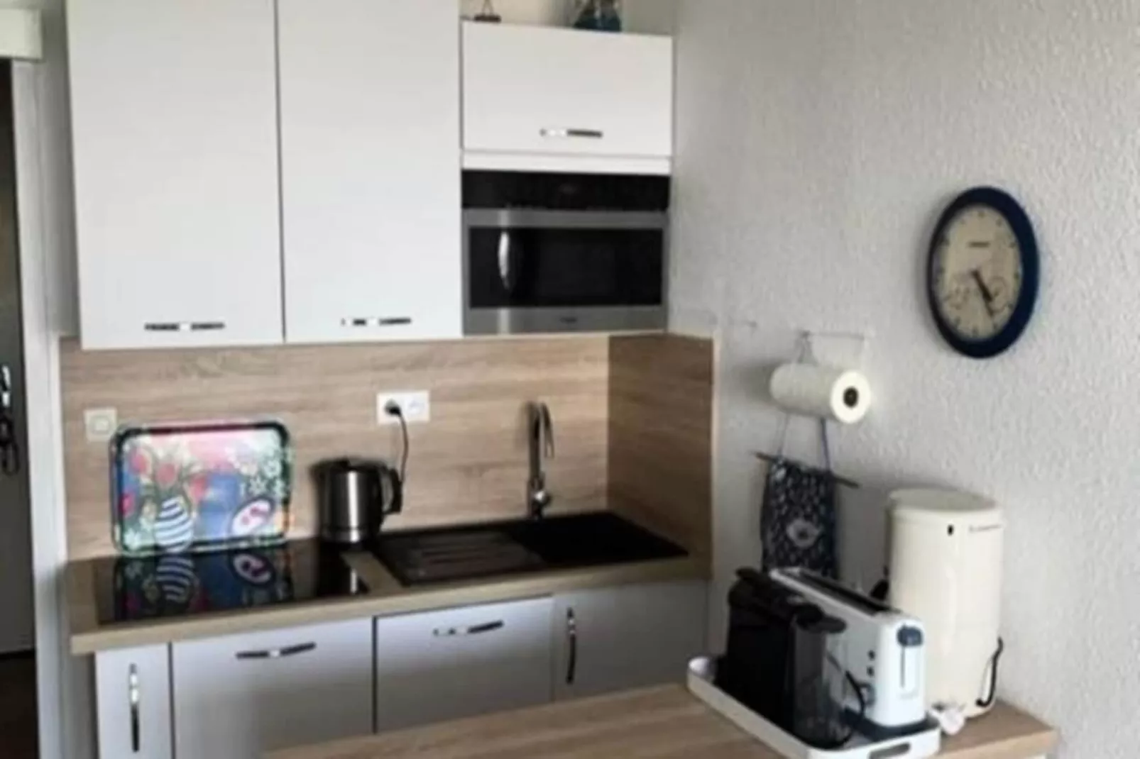 L'&eacute;l&eacute;gance Vue Mer Avec Piscine.