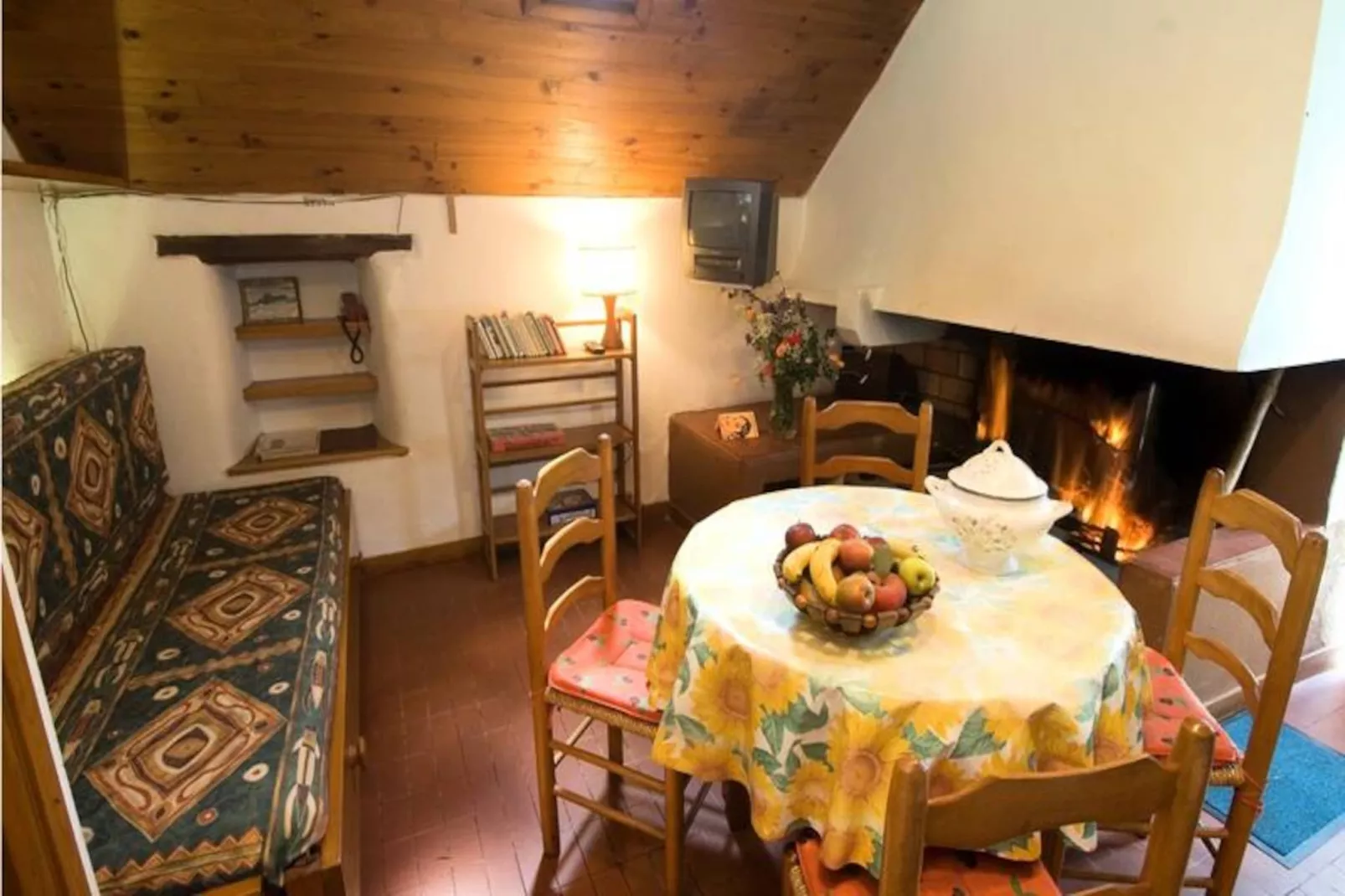 Gîte de France Gîtes de france 1 épi 2/4 personnes à valbelle 1 épi