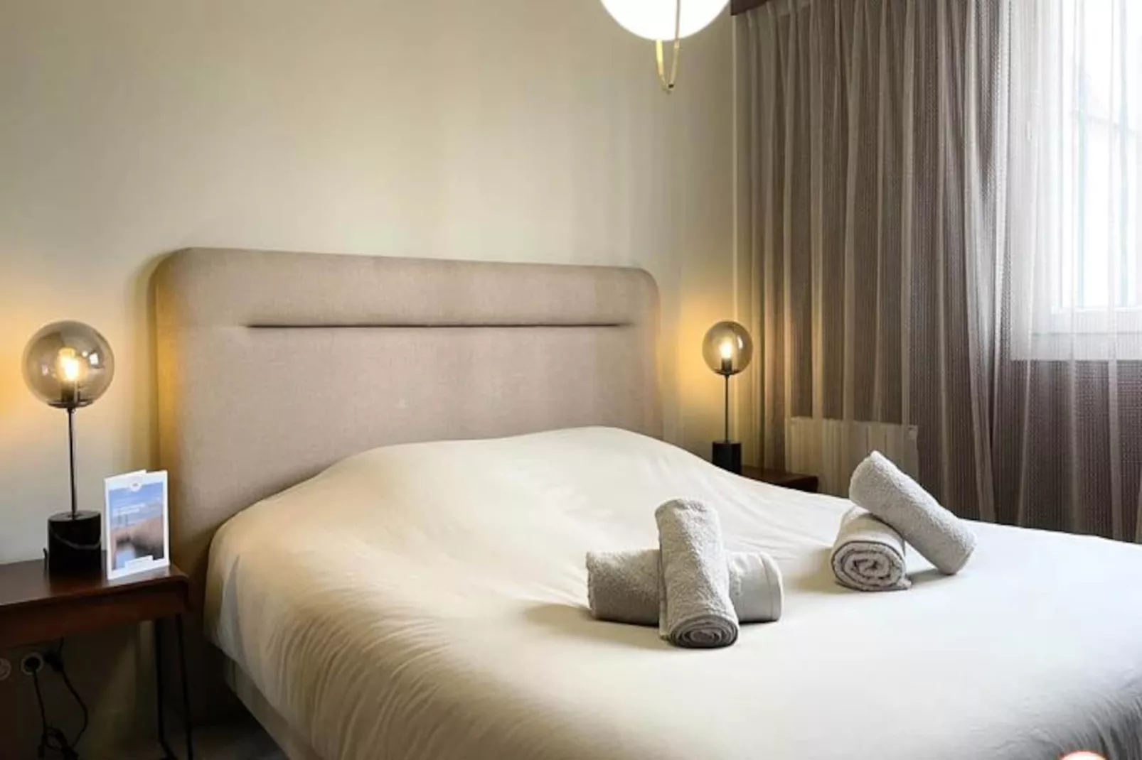 🌟 L'el&eacute;gance - Vue D&eacute;gag&eacute;e - Balcon - Parking-Image-tags.