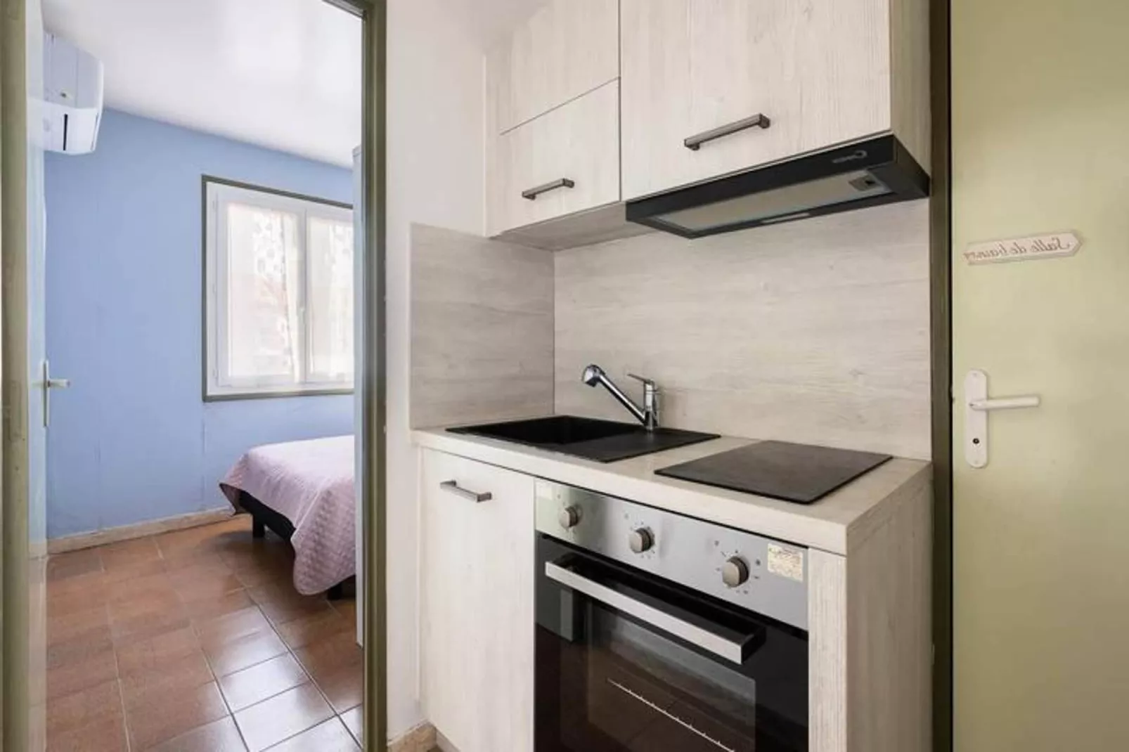 Résidence "le Saint Pierre", N11-Keuken