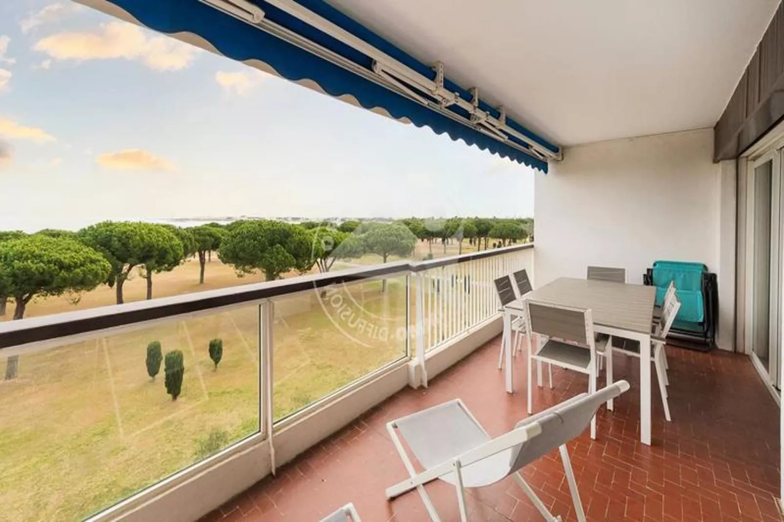 Résidence "le Frédéric Mistral"-Terrasbalkon