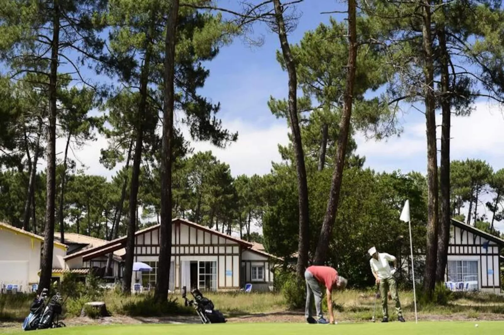 Résidence Prestige Odalys Les Greens du Bassin-Image-tags.