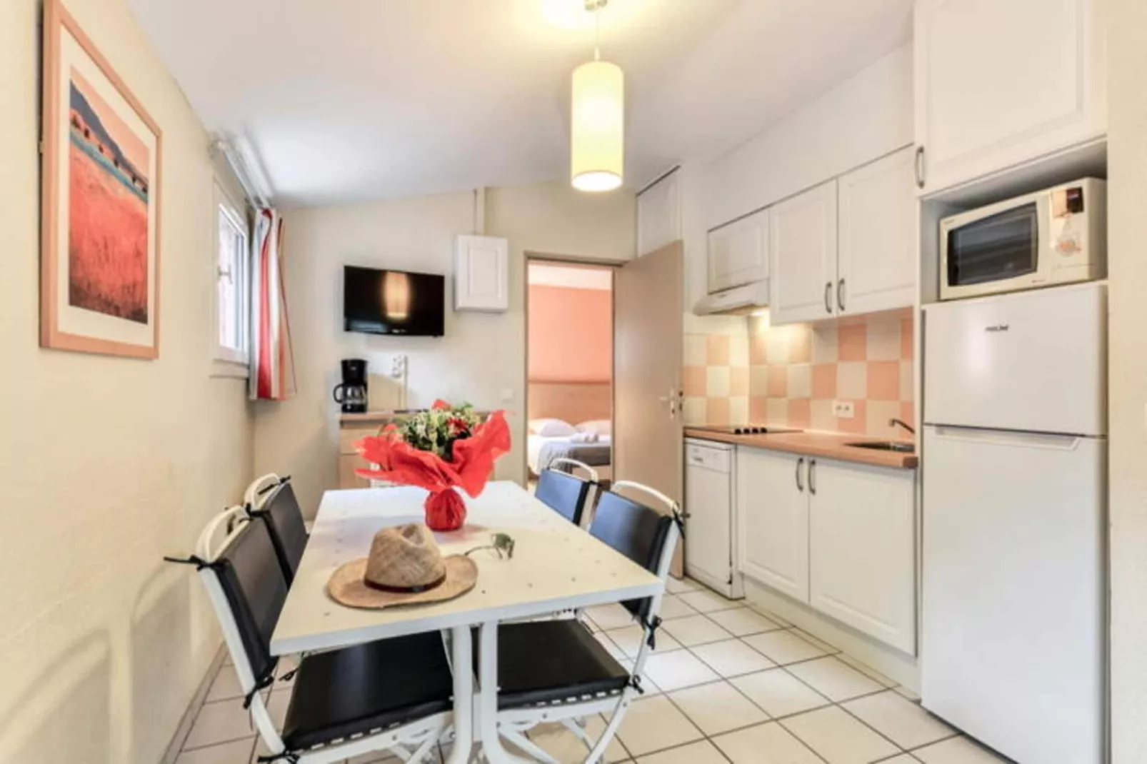 SOWELL Family Cap d'Agde****-Zwembad