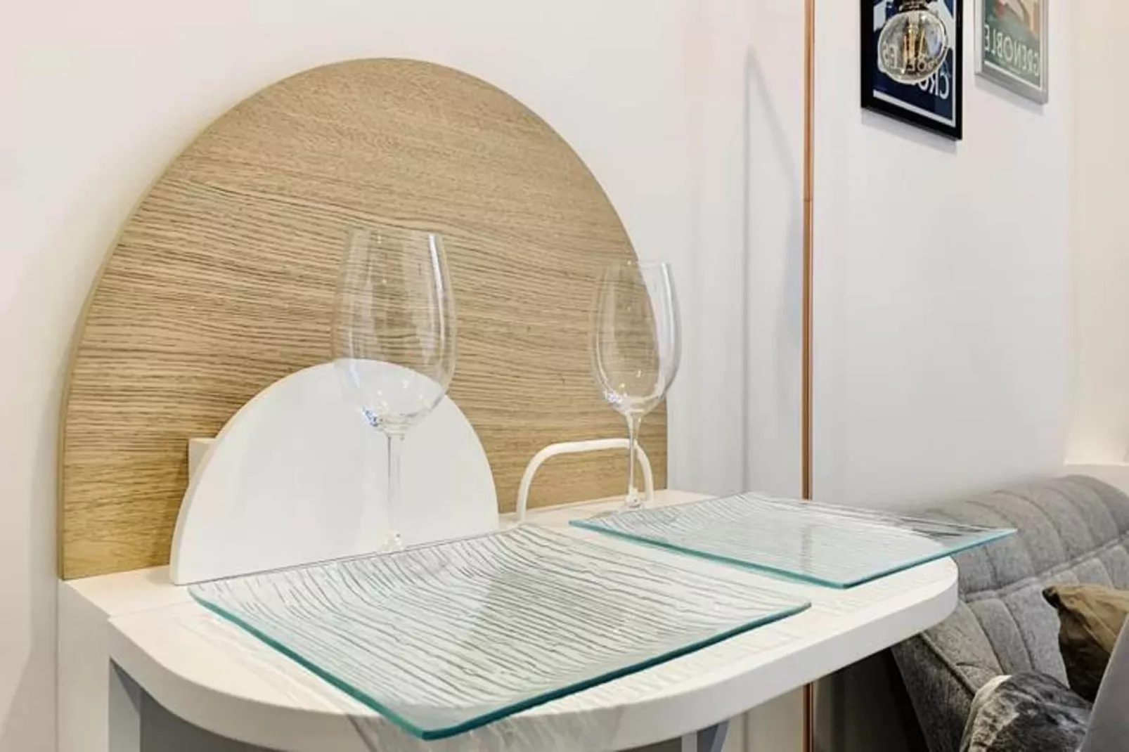 Le Nid Douillet - Studio 🌙-Eetkamer