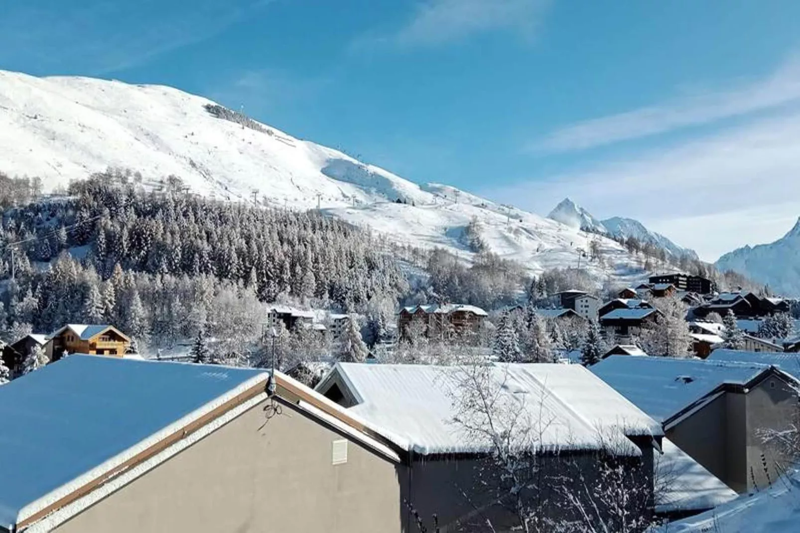 Résidence Arc En Ciel C Porte C103-Uitzicht winter
