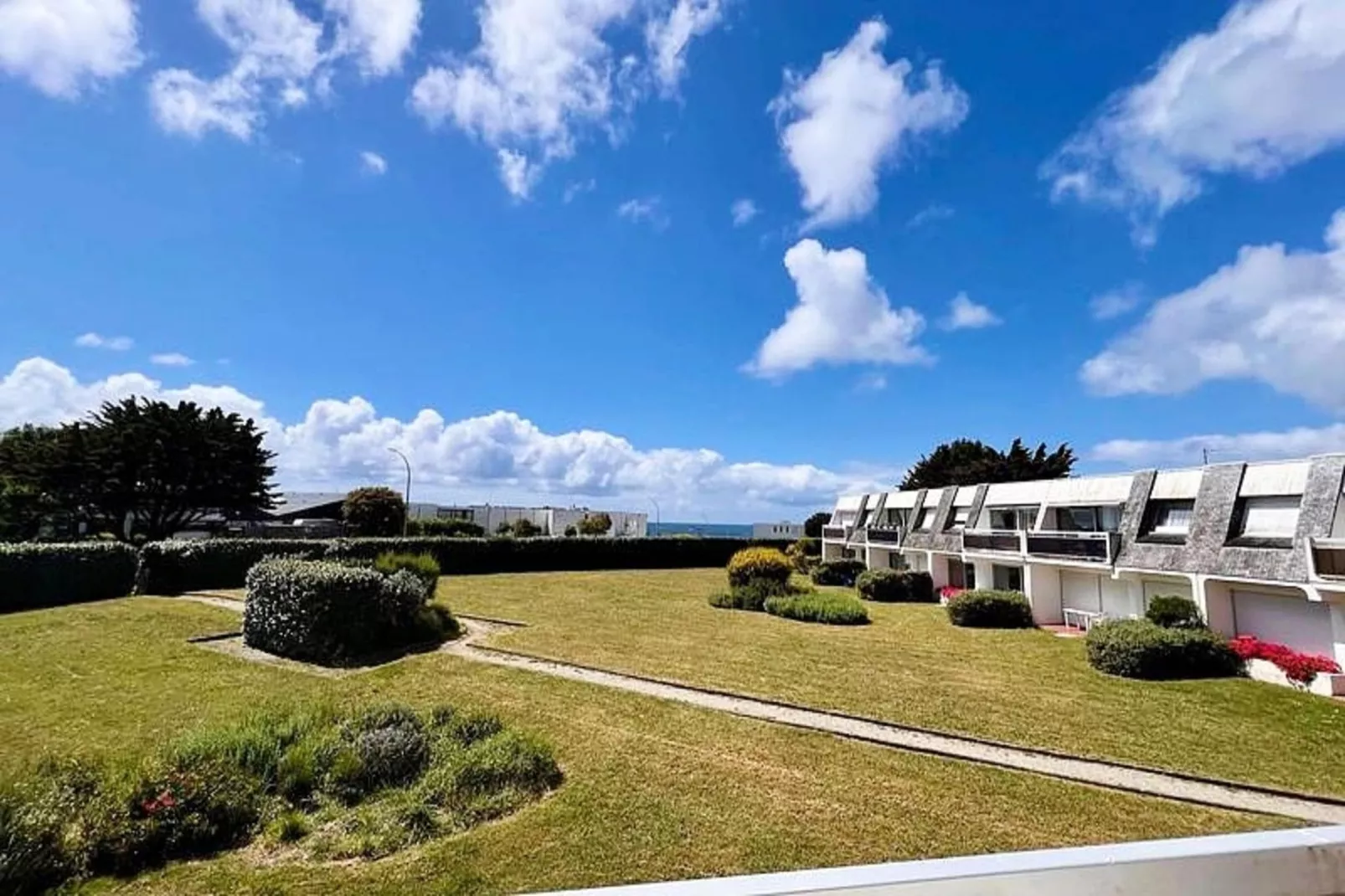 Résidence Conguel-Uitzicht zomer