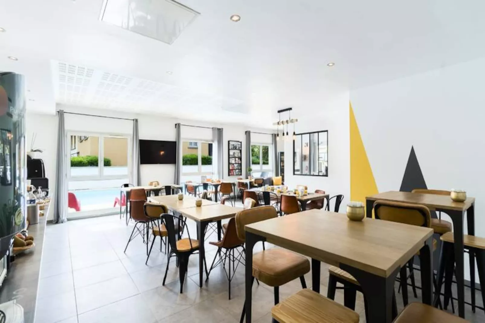 Appart'hôtel Garden & City Lyon - Lissieu 3*-Image-tags.