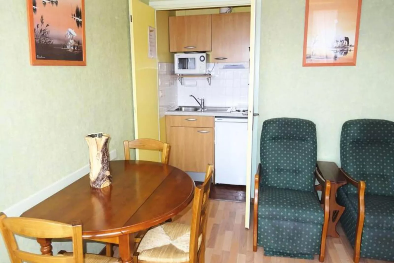 Résidence Le Chateau Durieux 3-Eetkamer