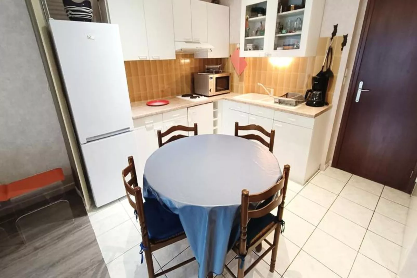 Résidence Le Vendome-Eetkamer