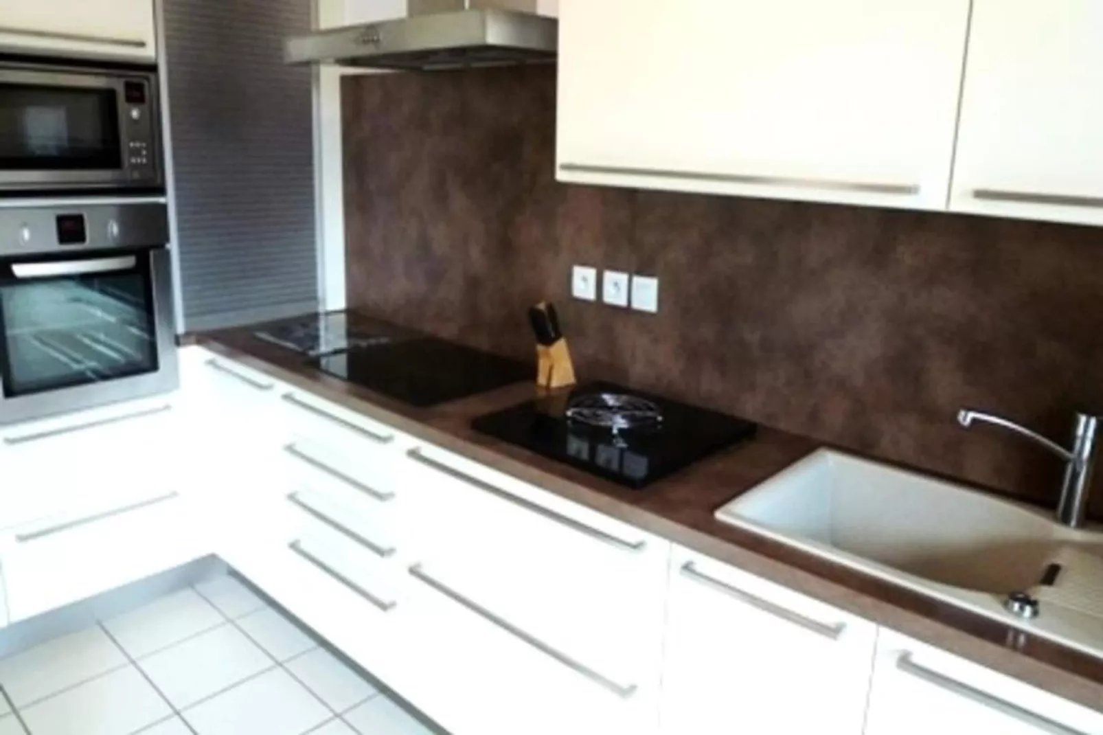 Residence L'albizia-Keuken