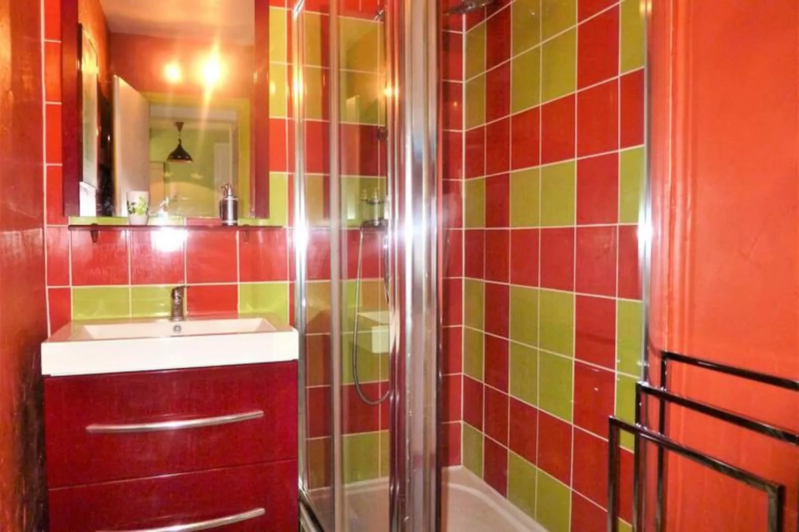 Résidence L'elvire-Badkamer