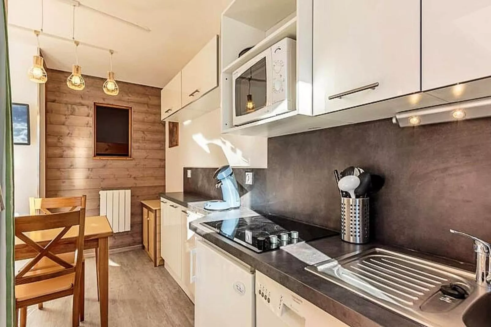 Résidence Agate-Keuken