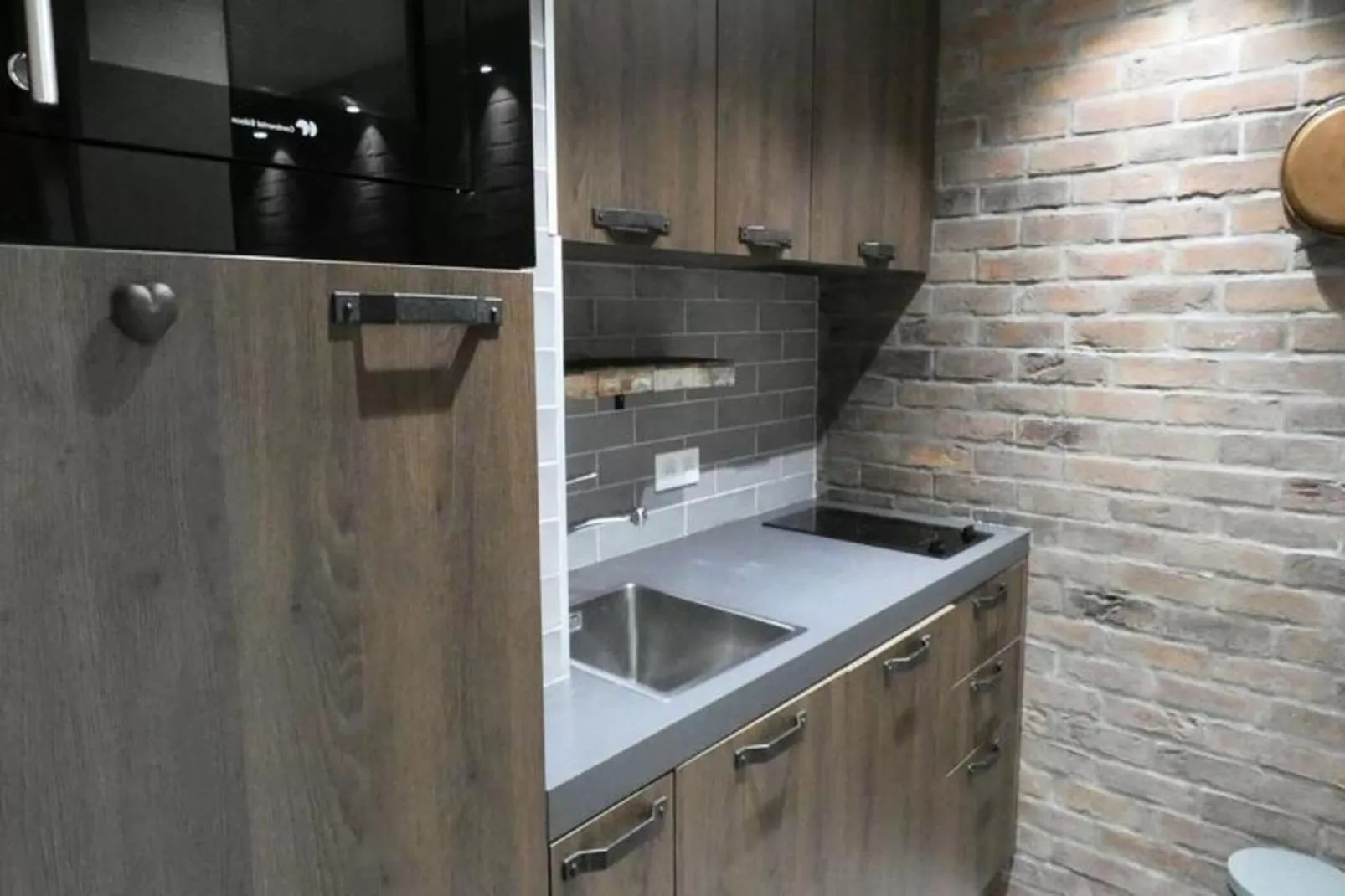 Résidence Lauziere Dessous-Badkamer