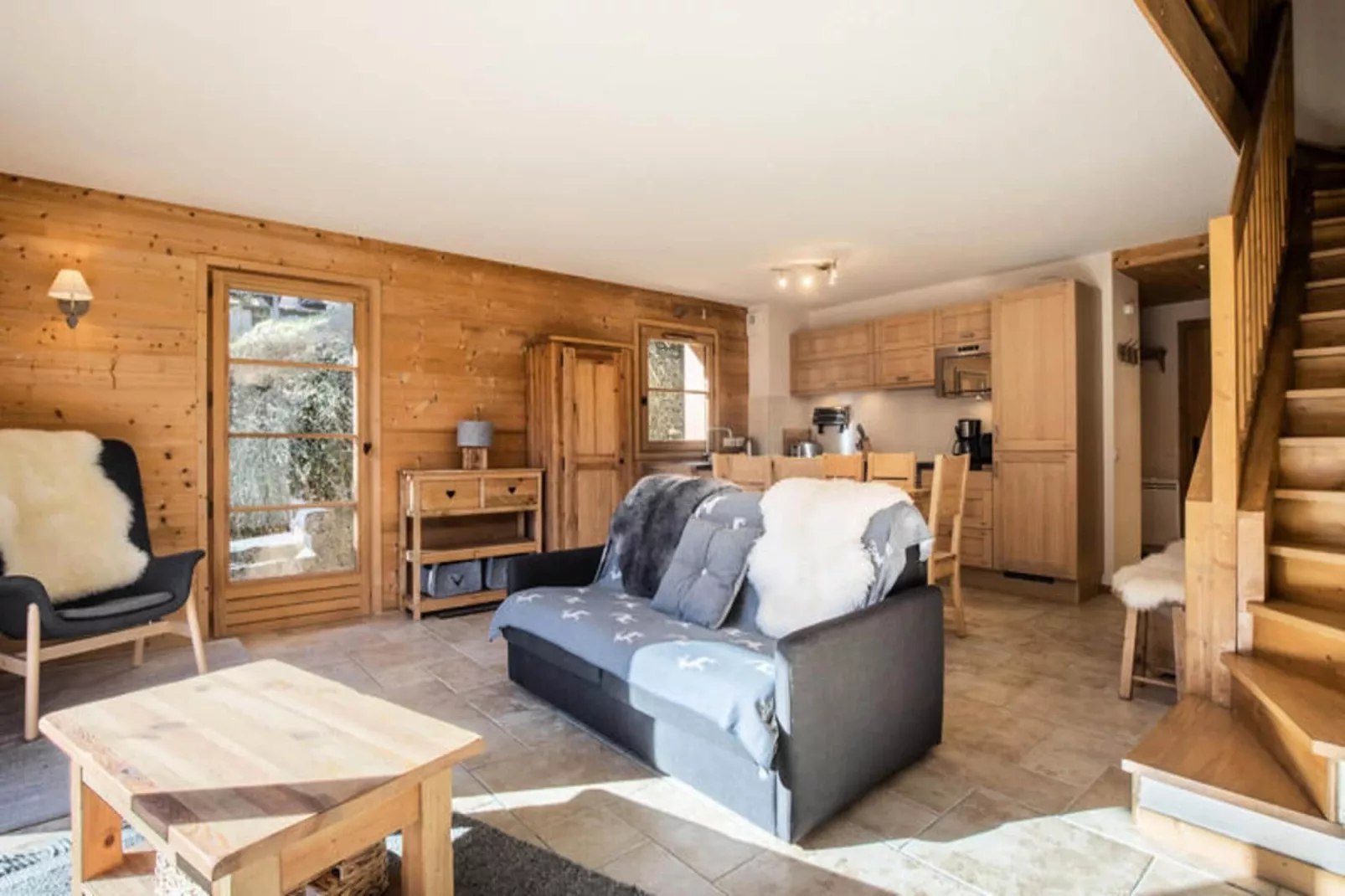 Résidence Belrose-Buitenkant zomer