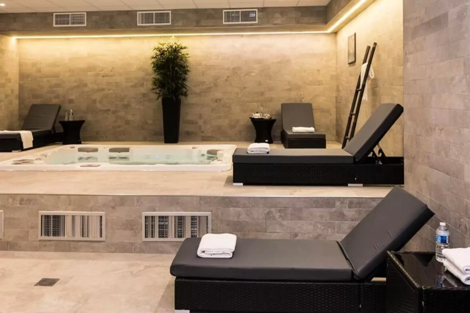 Appart'hôtel Odalys Montmartre-Zwembad