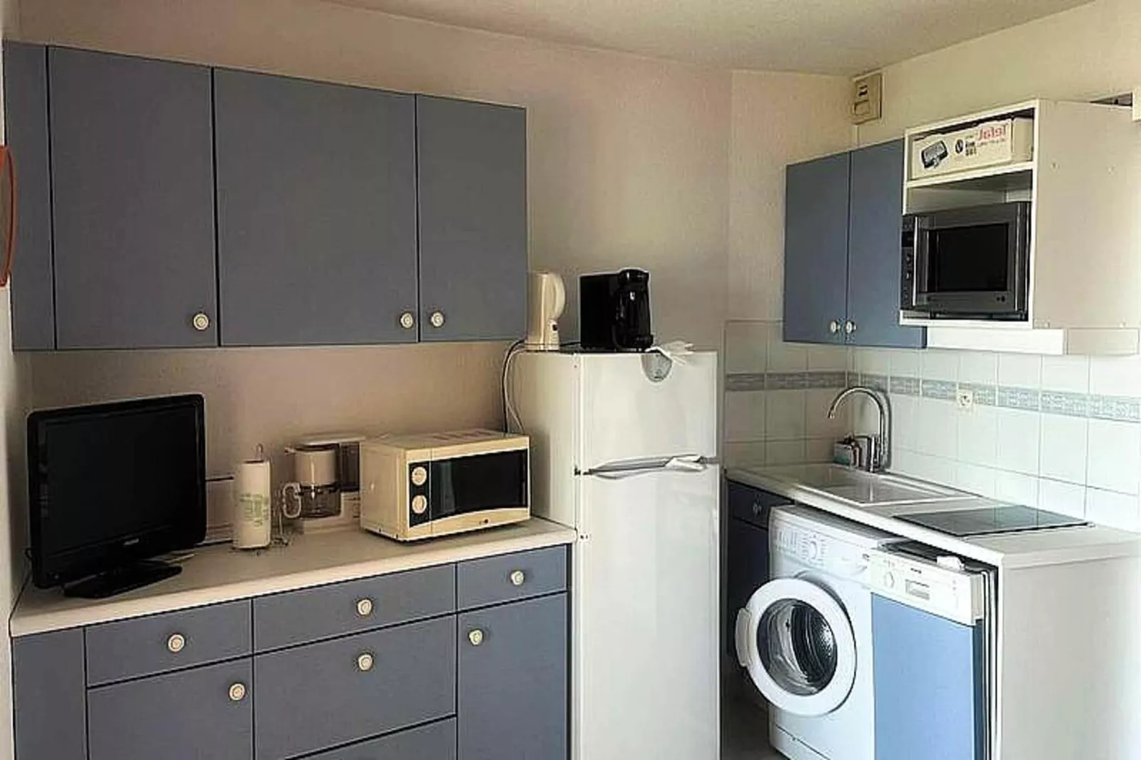 Résidence Morieres B-Keuken