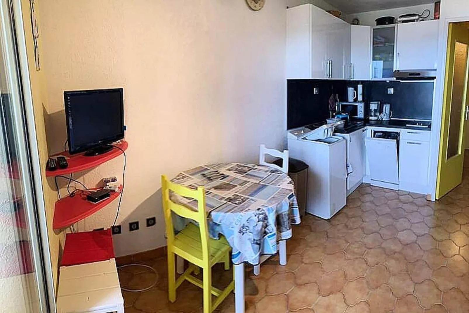 Résidence Marines D'aryana-Woonkamer