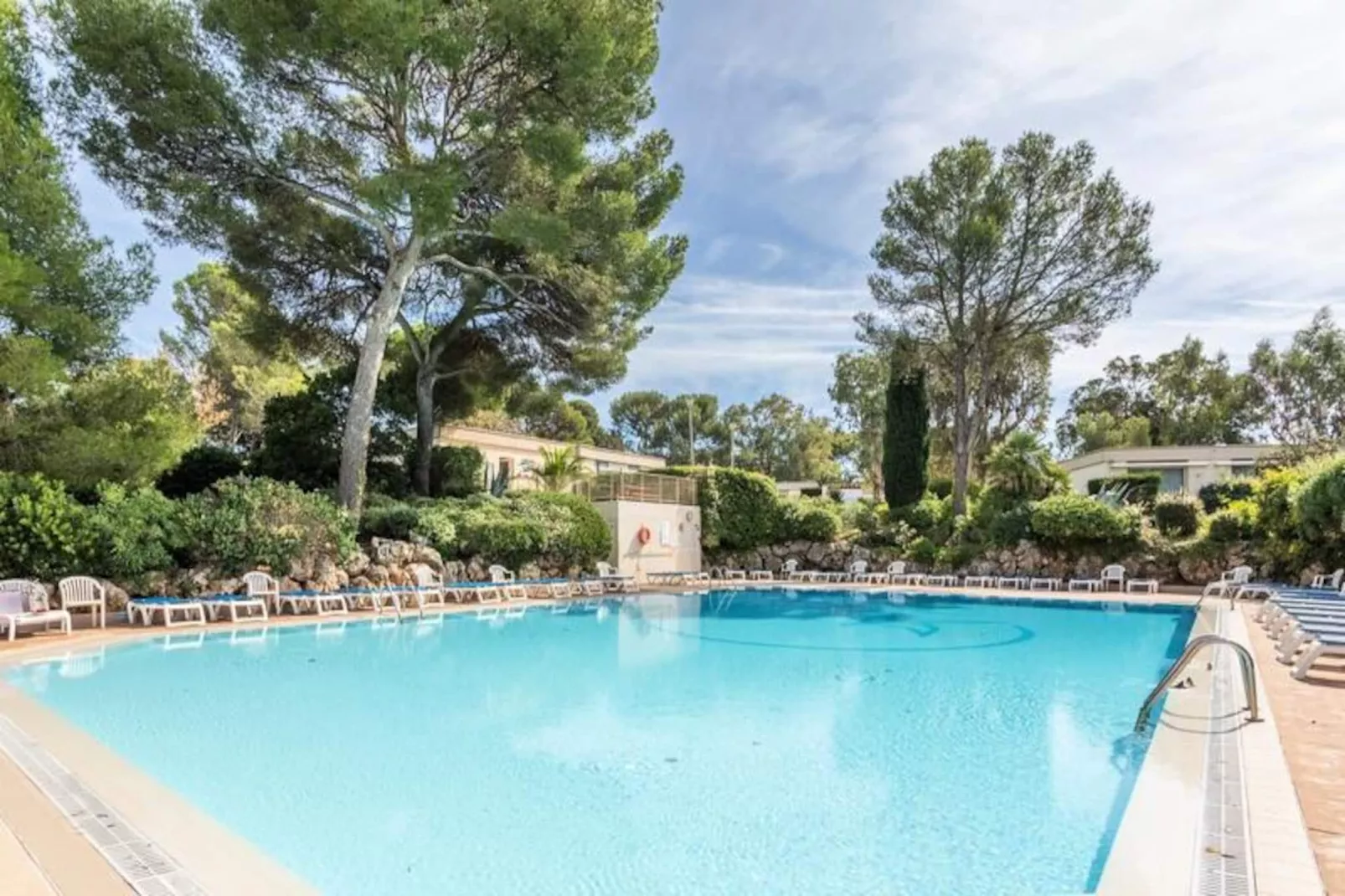 Résidence Pierre & Vacances La Corniche d'Or-Image-tags.