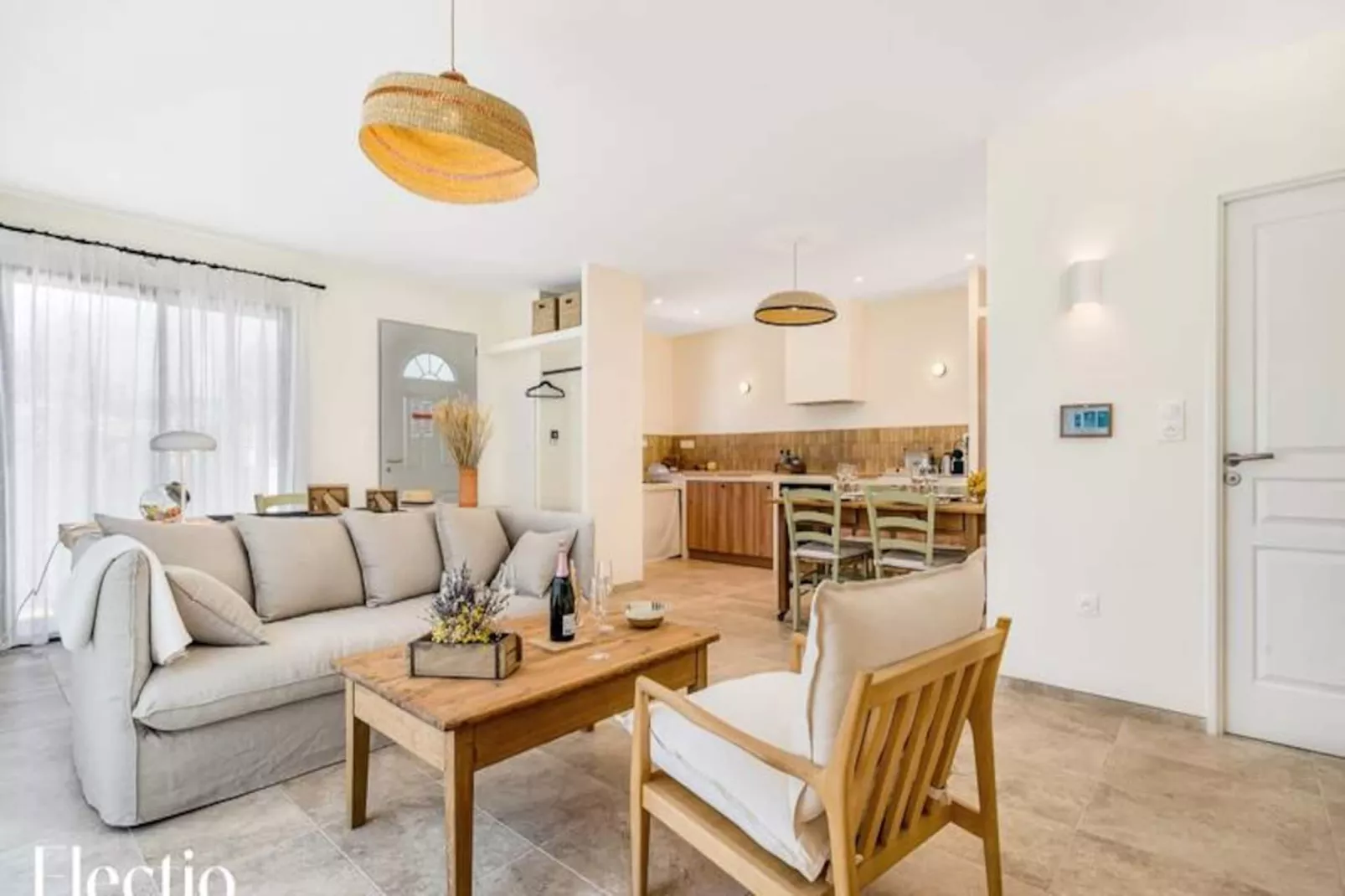 Villa Oliveda | Piscine & Salon Cin&eacute;ma-Image-tags.