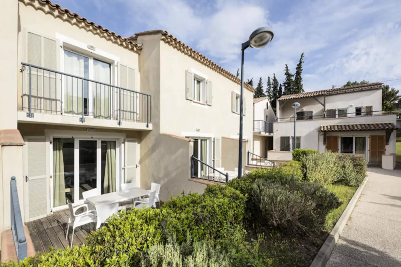 Résidence Garden & City Mont Ventoux - Malaucène****-Image-tags.