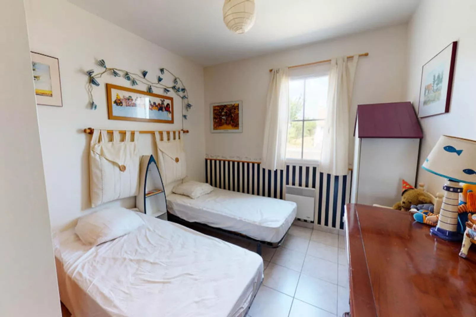 Maison à Saint-Gilles-Croix-de-Vie-Image-tags.