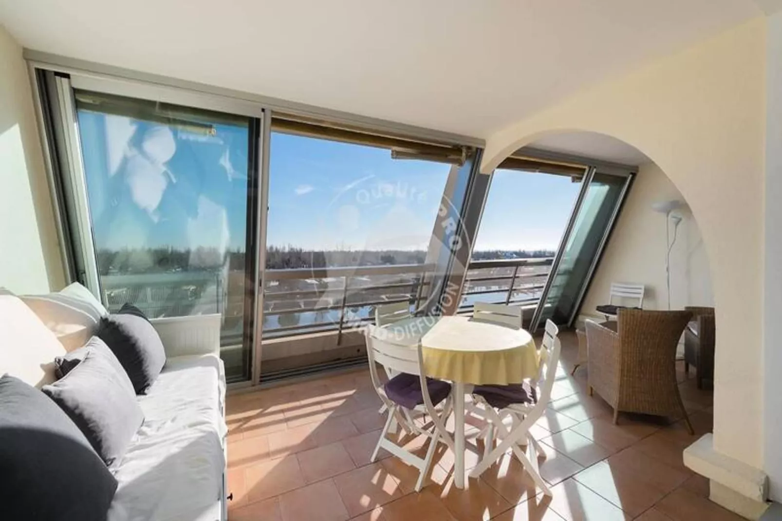 Résidence " La Lagune"-Woonkamer