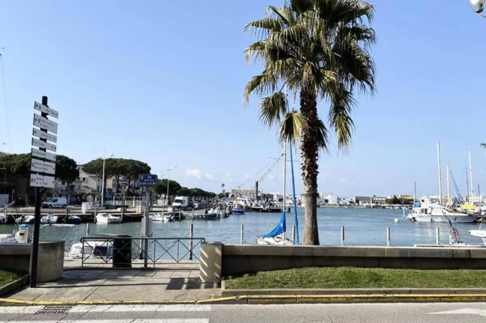 Résidence Quai Colbert-Gebieden zomer 1km