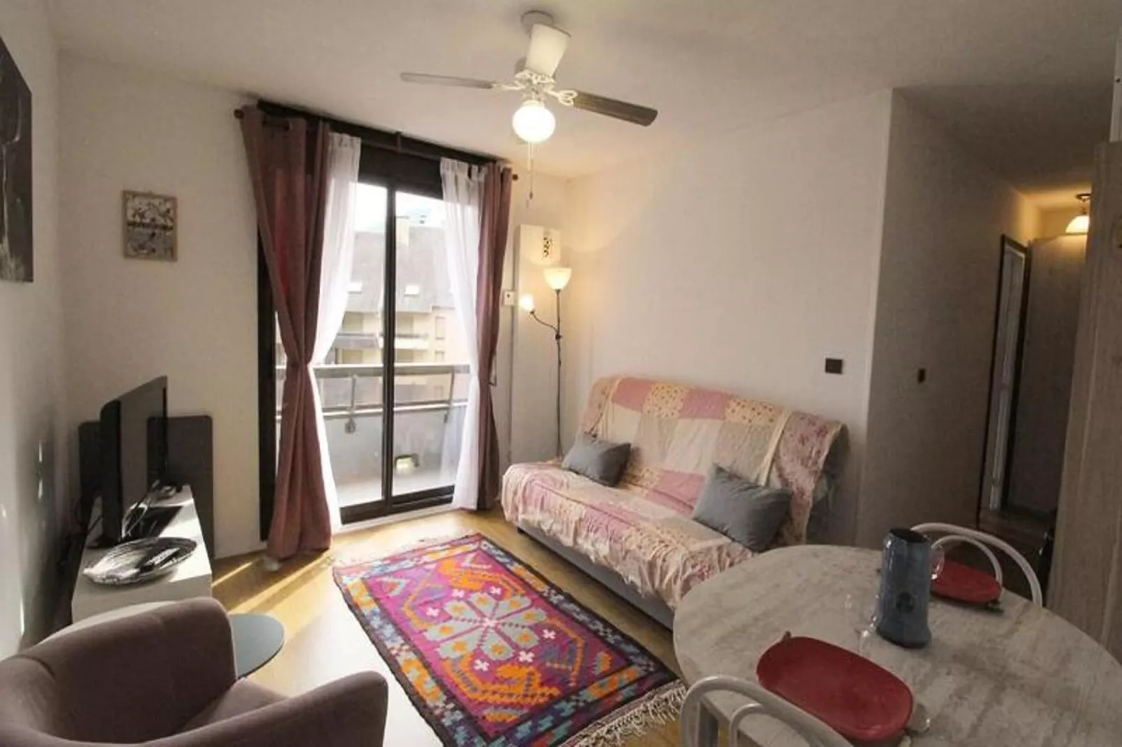 Résidence Terrasses D'etigny-Woonkamer