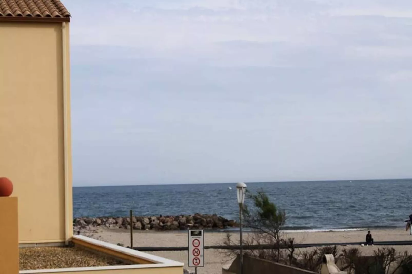 La Mer &agrave; Port&eacute;e De Vue-Image-tags.