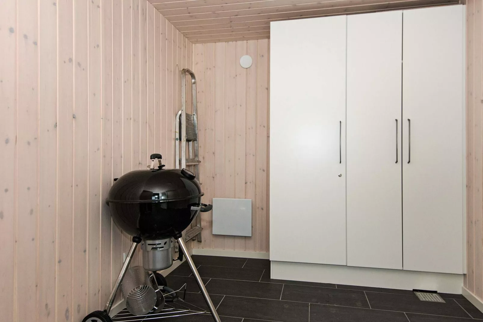 Moderne toevlucht bij Skovmose-By Traum-Binnen