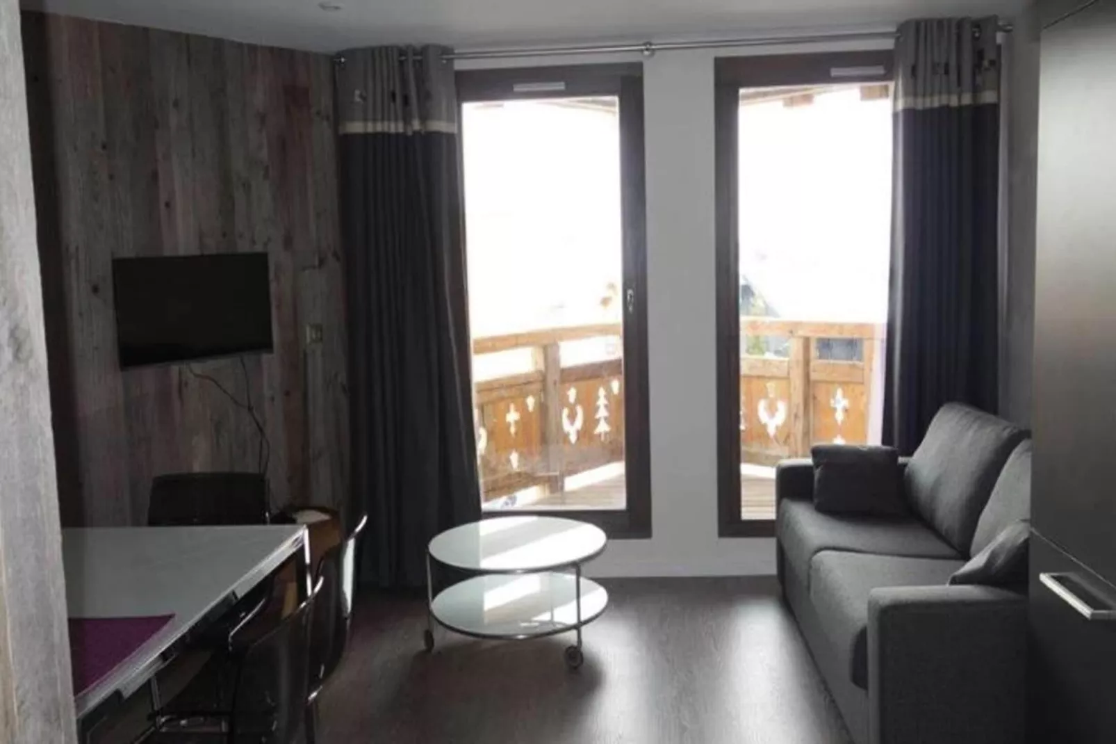 Résidence Taburle-Buitenkant zomer