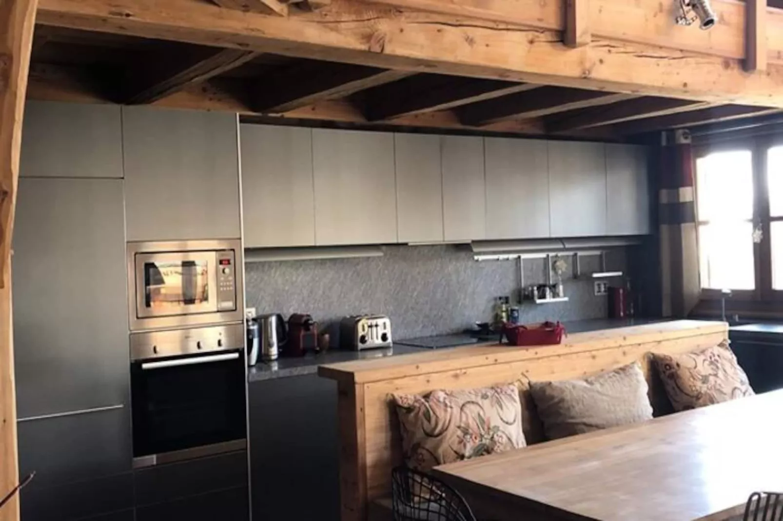 Chalet Pic Bayle-Image-tags.