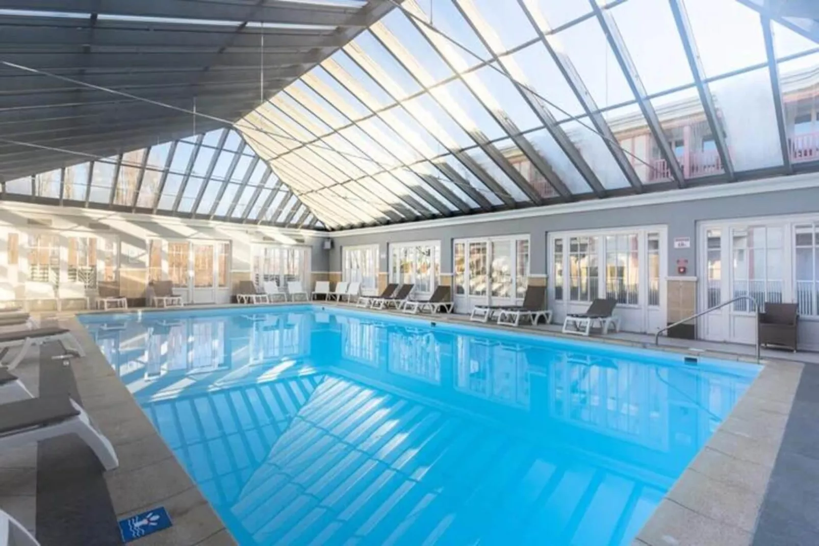 Résidence Appartement Pour 5 Pers Avec Piscine Tennis Et Parking Gratuit 227-Buitenkant zomer