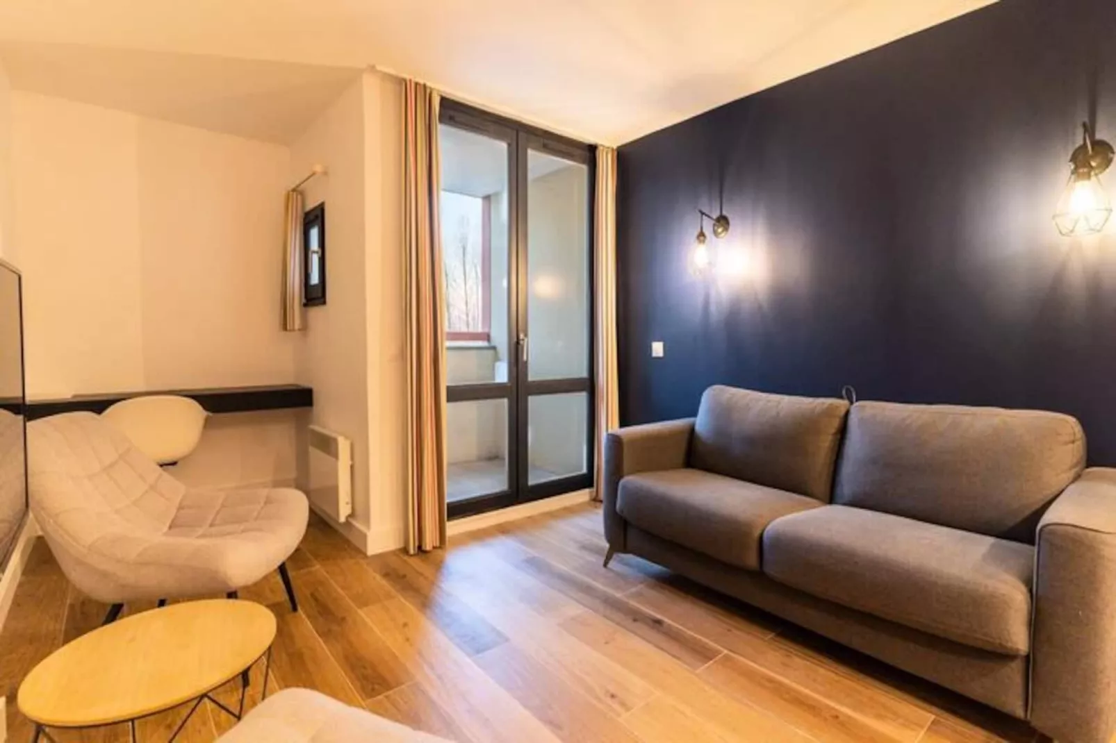 Résidence Appartement R&eacute;nov&eacute; Pour 5 Pers Avec Piscine, Tennis Et  Parking 232-Image-tags.